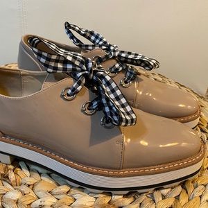 The brands Zara. Only worn twice. 
Good condition.